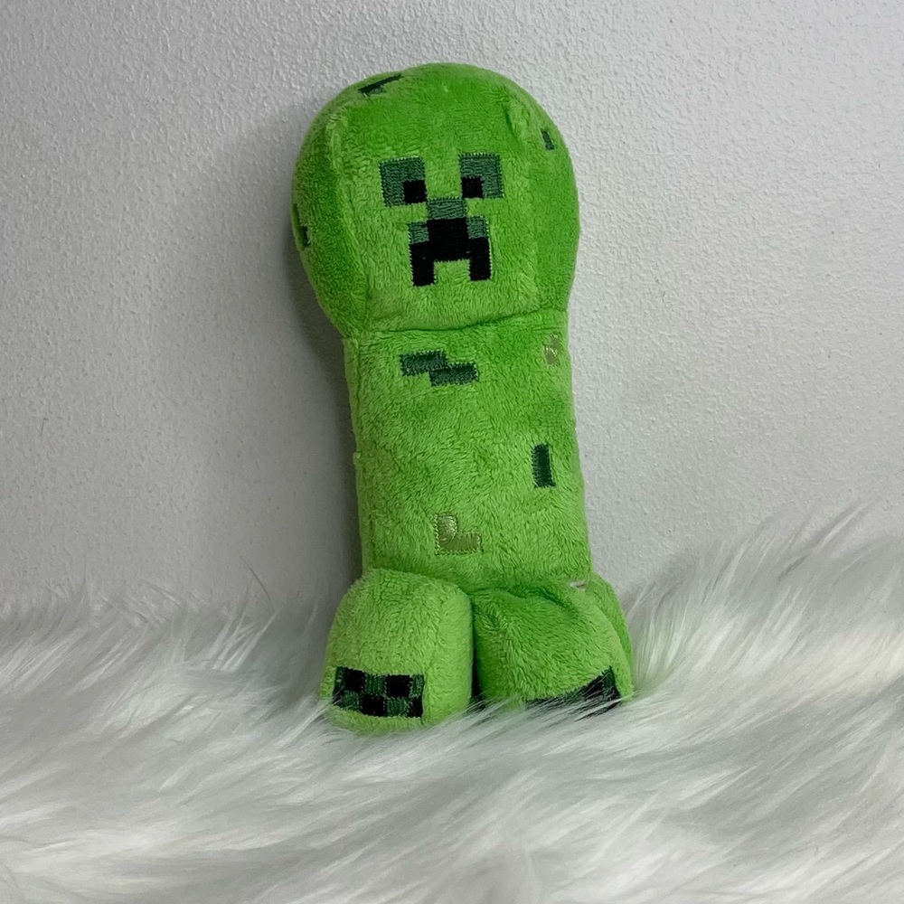 Mojang Minecraft Creeper Green Plush Stuffed Animal Game Character Toy